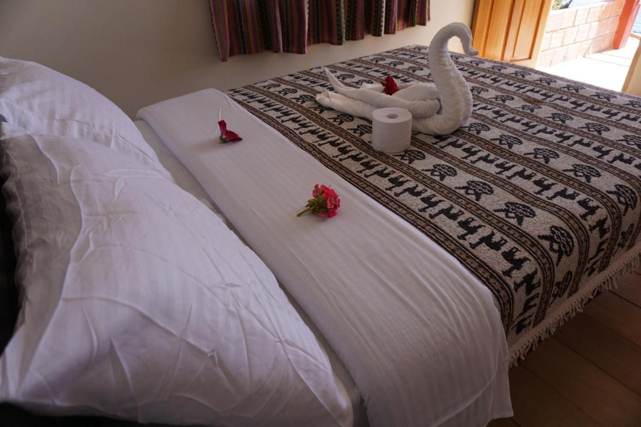 Ocosuyo Tikawasi Homestay Comunidad Pueblo Isla Amantani Jose Luis מראה חיצוני תמונה